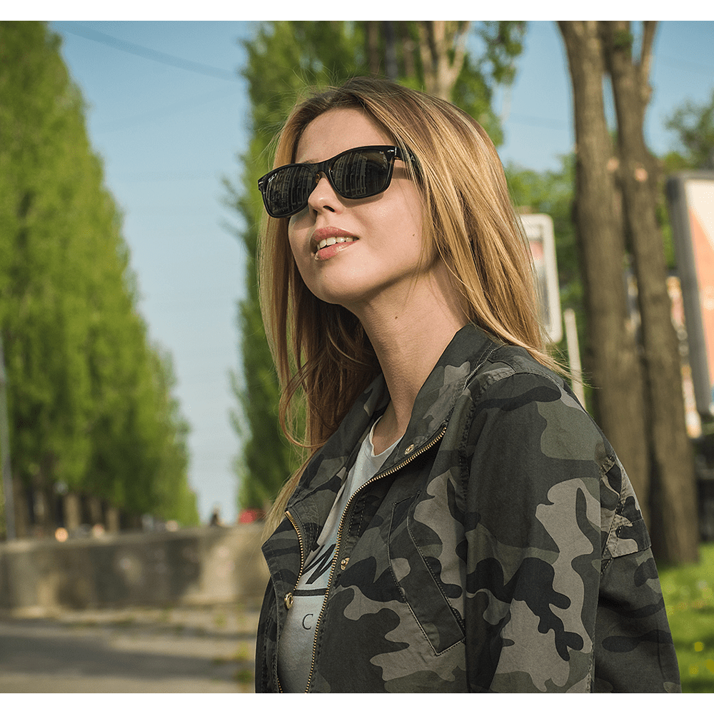 Ray-Ban New Wayfarer RB2132 902 52 Sunglasses